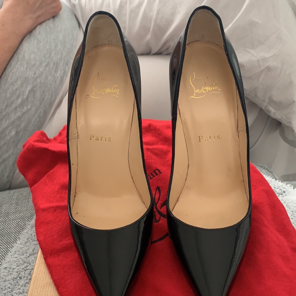 COPY - Christian Louboutin So Kate Heels 38.5